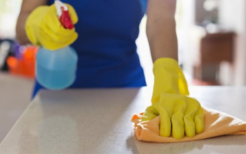 Como limpar vidros e os melhores produtos